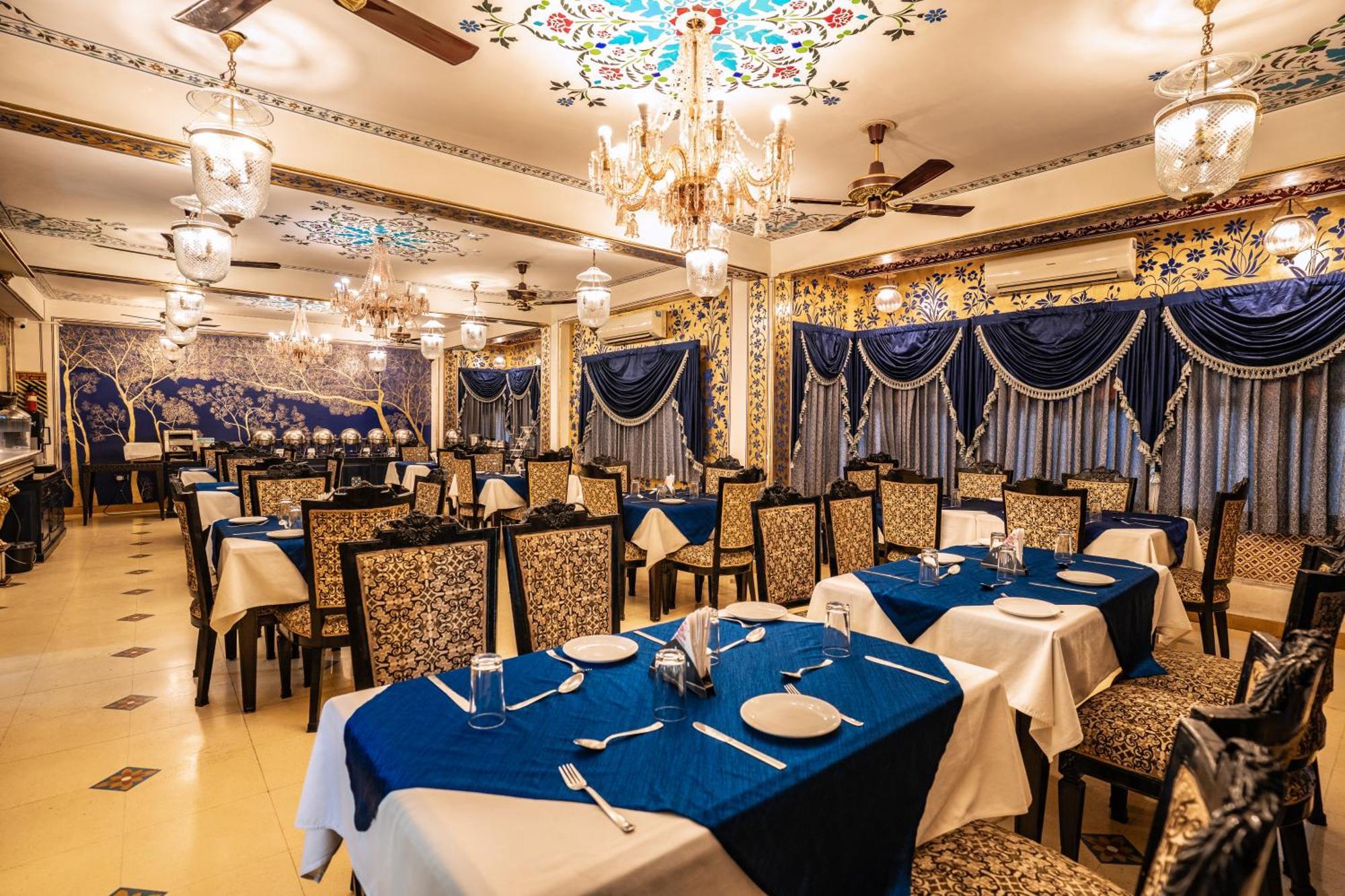 Umaid Bhawan - A Heritage Style Boutique Hotel Джайпур Екстериор снимка